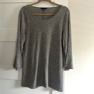 APT 9 grey and white blouse